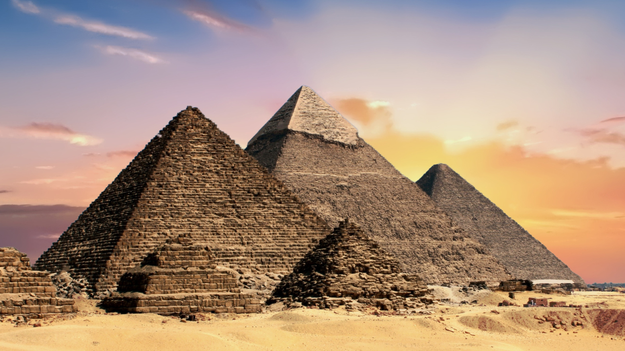 ¿Cuánto cuesta viajar a Egipto desde México?